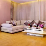 Adanava Hotell 4*
