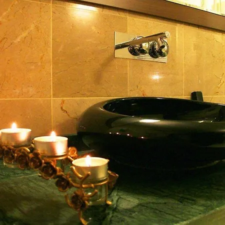 Adanava Hotel 4*