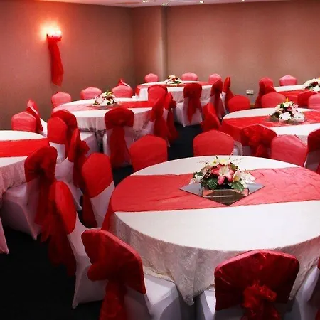 Hotel Adanava 4*