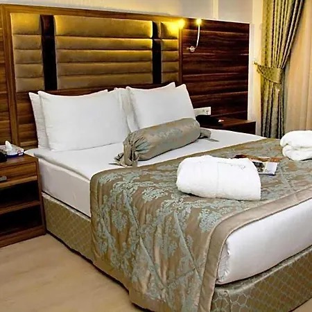 Adanava Otel 4*