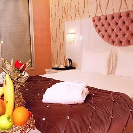 Adanava Otel 4*