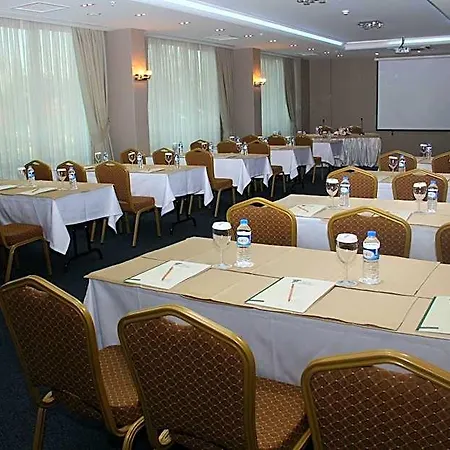 Hotel Adanava 4*