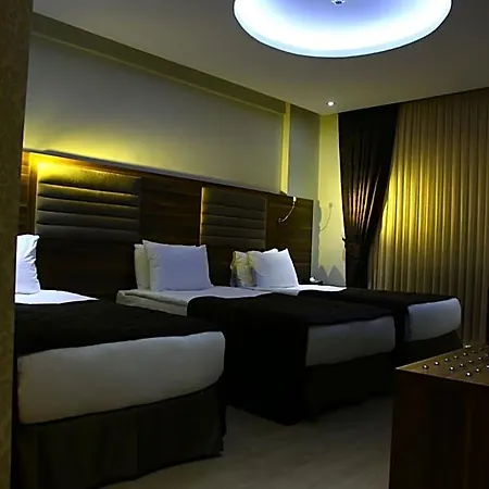 Adanava Hotel 4*