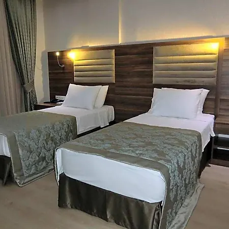 Hotel Adanava