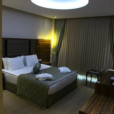 Adanava 4* Adana
