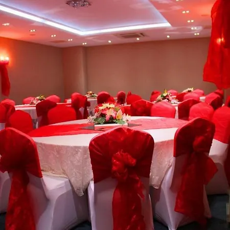 Adanava Готель Адана